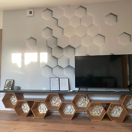 Hexagon Apartman 塞格德 外观 照片
