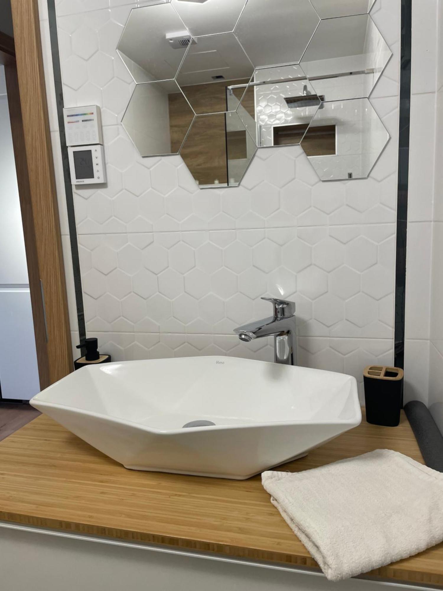Hexagon Apartman 塞格德 外观 照片