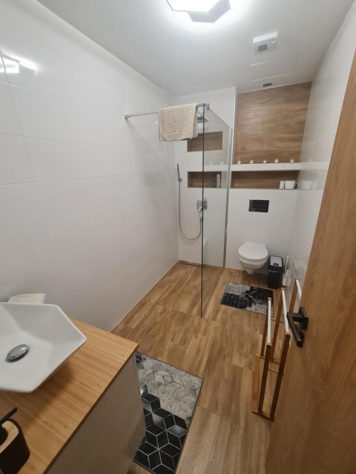 Hexagon Apartman 塞格德 外观 照片
